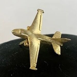 Vintage Gold Plated Airplane Lapel Pin Screw Back Airliner Fighter Jet Tie Tac